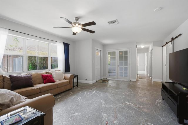 8417 NW 40th Court, Sunrise, FL 33351