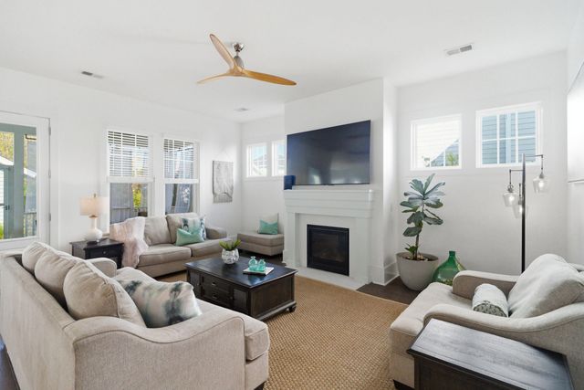 1645 Banning Street, Mount Pleasant, SC 29466