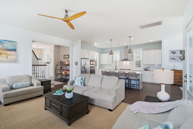 1645 Banning Street, Mount Pleasant, SC 29466