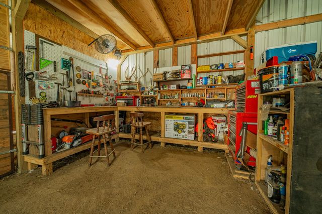 815 VZ County Road 4409, Ben Wheeler, TX 75754