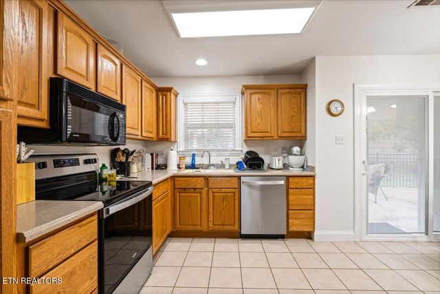 1121 Worthington Blvd, Maryville, TN 37801