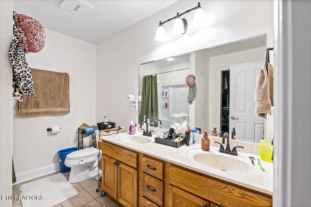 1121 Worthington Blvd, Maryville, TN 37801