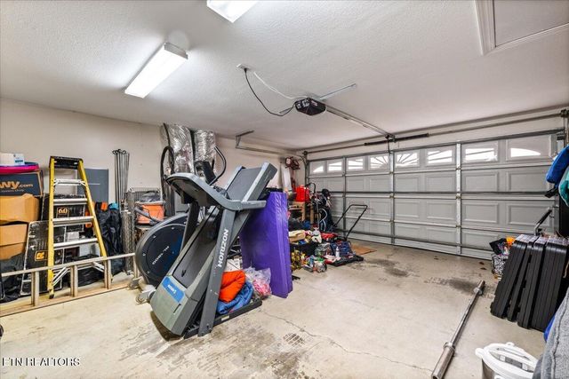 1121 Worthington Blvd, Maryville, TN 37801