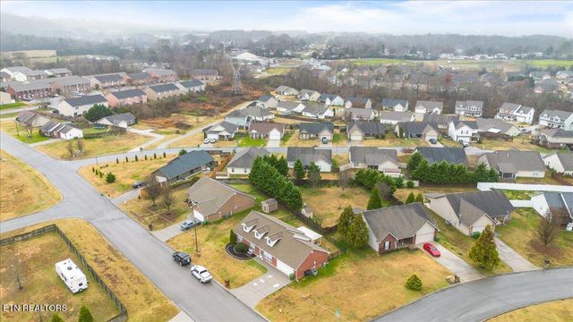 1121 Worthington Blvd, Maryville, TN 37801