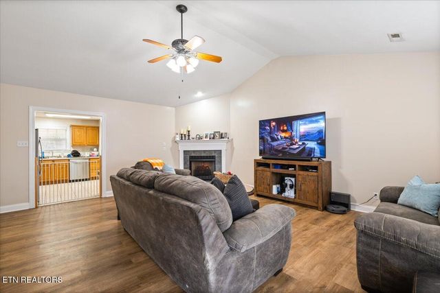 1121 Worthington Blvd, Maryville, TN 37801