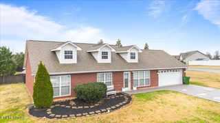 1121 Worthington Blvd, Maryville, TN 37801