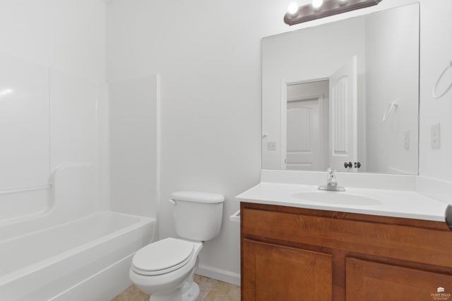 803 Sagebrush Way, Junction City, KS 66441