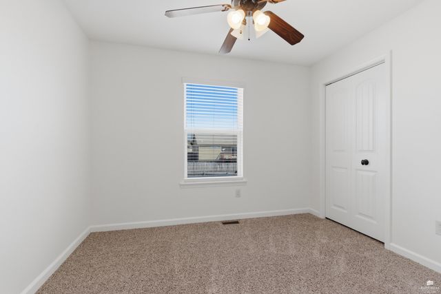 803 Sagebrush Way, Junction City, KS 66441