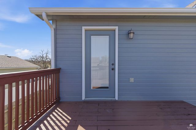 803 Sagebrush Way, Junction City, KS 66441