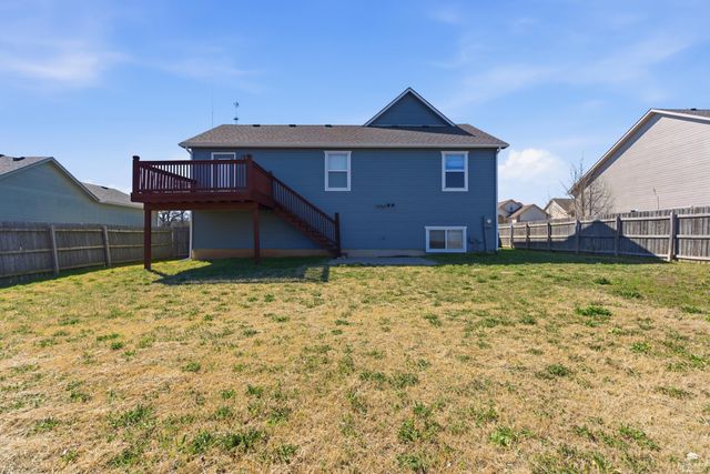 803 Sagebrush Way, Junction City, KS 66441