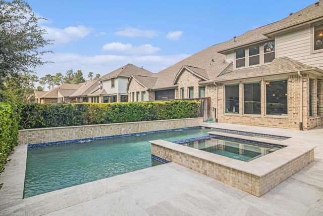 206 Liatris Court, Conroe, TX 77304