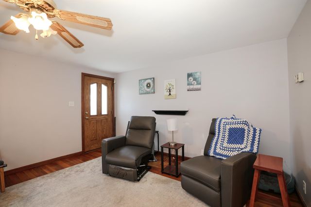 10 Kendall Pond Road, Derry, NH 03038