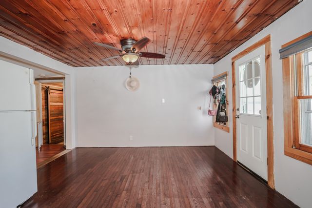 10 Kendall Pond Road, Derry, NH 03038