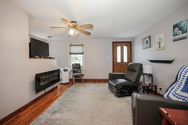 10 Kendall Pond Road, Derry, NH 03038
