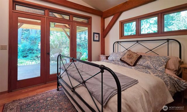 20 Eliza Road, Lopez Island, WA 98261