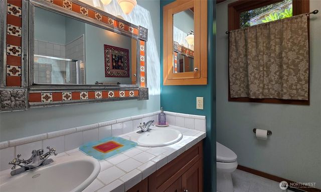 20 Eliza Road, Lopez Island, WA 98261