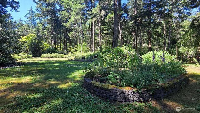 20 Eliza Road, Lopez Island, WA 98261