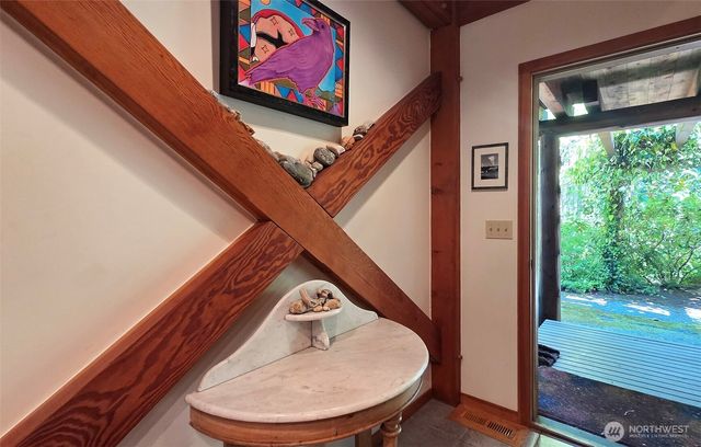 20 Eliza Road, Lopez Island, WA 98261