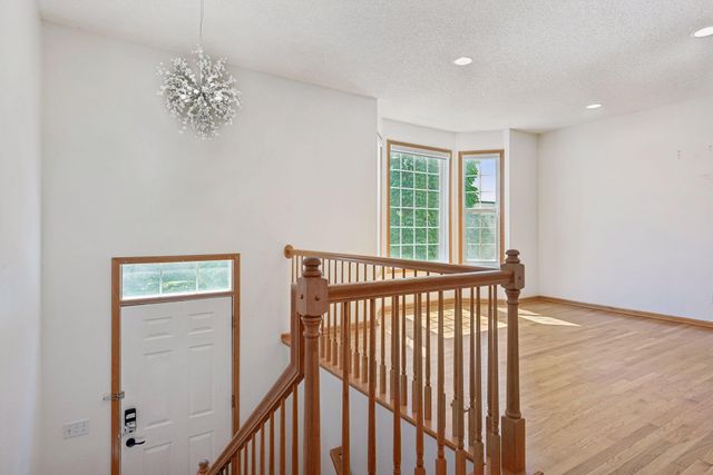 727 2nd Street NE, Hopkins, MN 55343