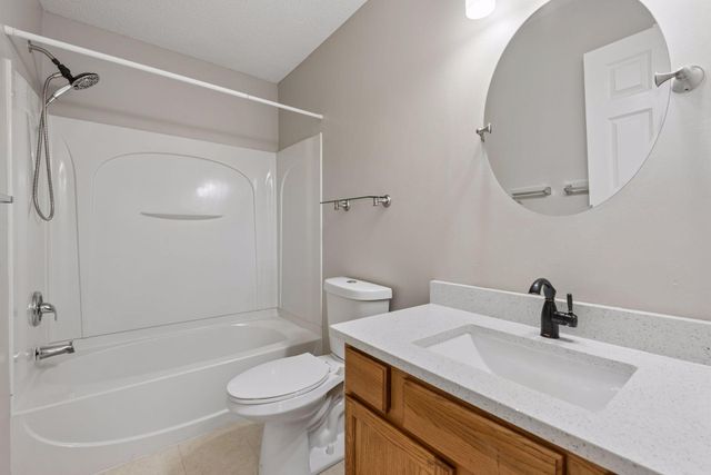 727 2nd Street NE, Hopkins, MN 55343