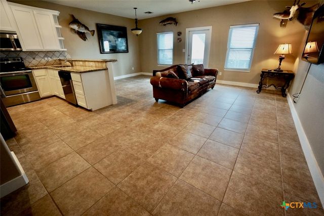 605 S 13th Street 605, Port O'connor, TX 77982