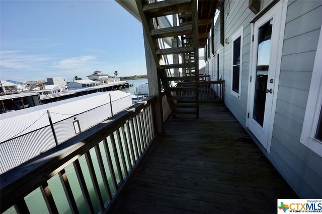 605 S 13th Street 605, Port O'connor, TX 77982