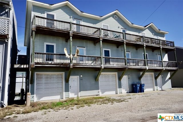 605 S 13th Street 605, Port O'connor, TX 77982