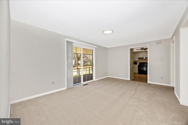 14 CHERRY GROVE, North Potomac, MD 20878