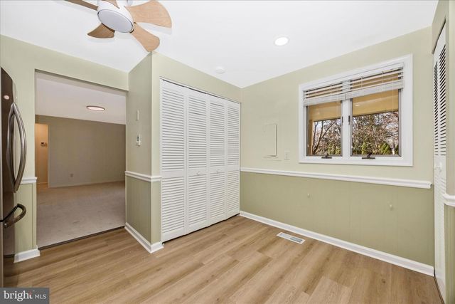 14 CHERRY GROVE, North Potomac, MD 20878