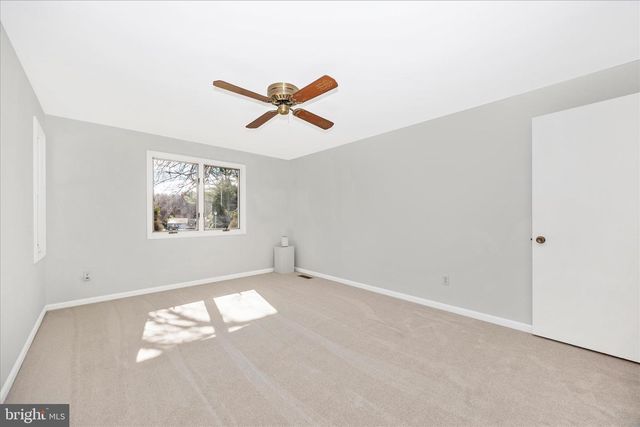 14 CHERRY GROVE, North Potomac, MD 20878