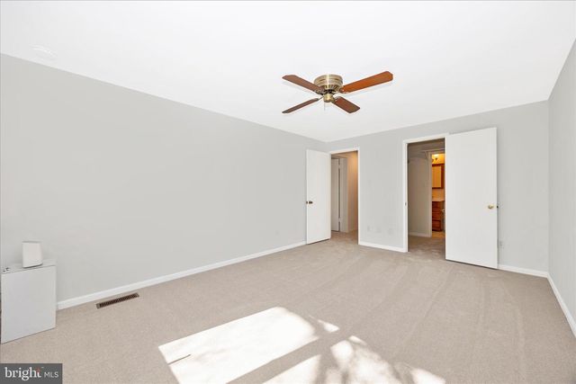 14 CHERRY GROVE, North Potomac, MD 20878