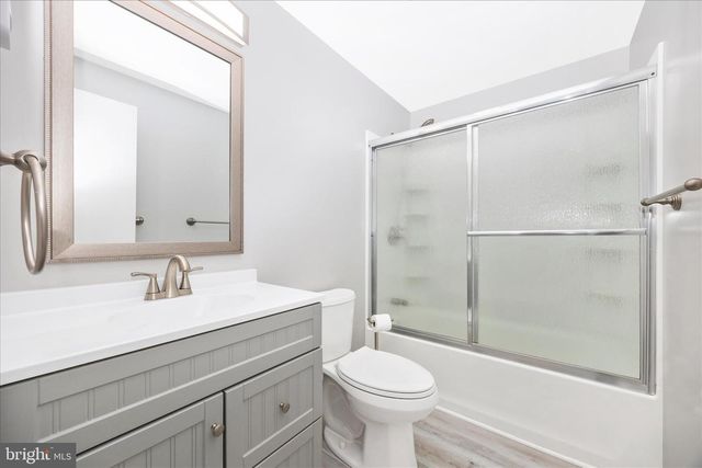 14 CHERRY GROVE, North Potomac, MD 20878