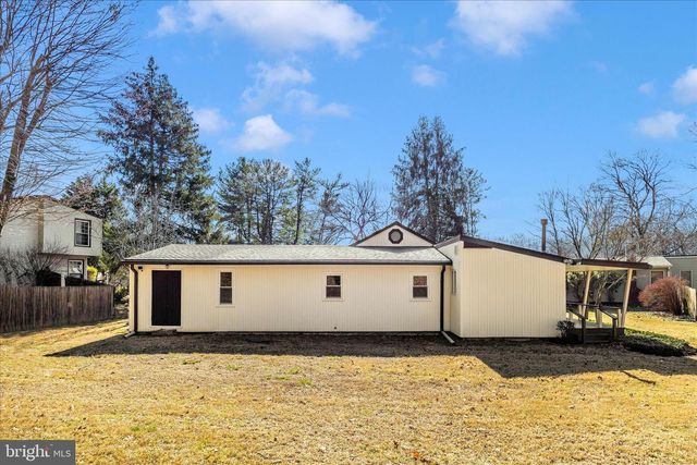 14 CHERRY GROVE, North Potomac, MD 20878