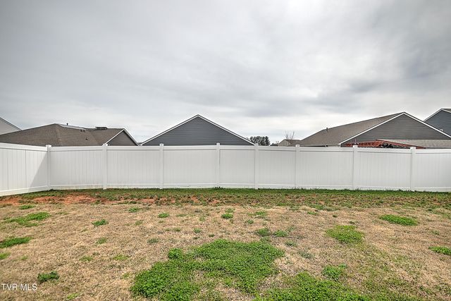 5399 Wildlife Circle, Piney Flats, TN 37686