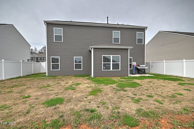 5399 Wildlife Circle, Piney Flats, TN 37686