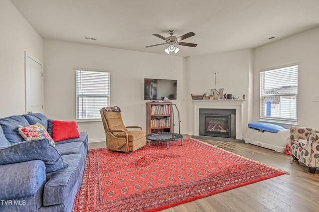 5399 Wildlife Circle, Piney Flats, TN 37686