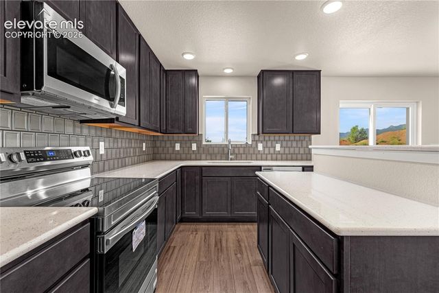 741 Little Bear Grove, Colorado Springs, CO 80907