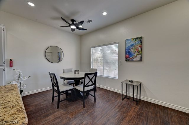 251 South Green Valley Parkway 4822, Henderson, NV 89012
