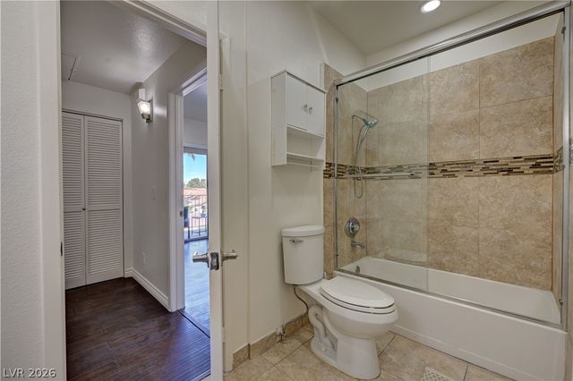251 South Green Valley Parkway 4822, Henderson, NV 89012
