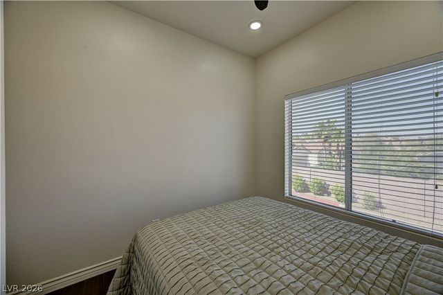 251 South Green Valley Parkway 4822, Henderson, NV 89012