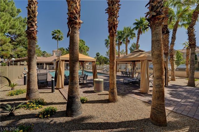 251 South Green Valley Parkway 4822, Henderson, NV 89012