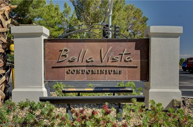 251 South Green Valley Parkway 4822, Henderson, NV 89012
