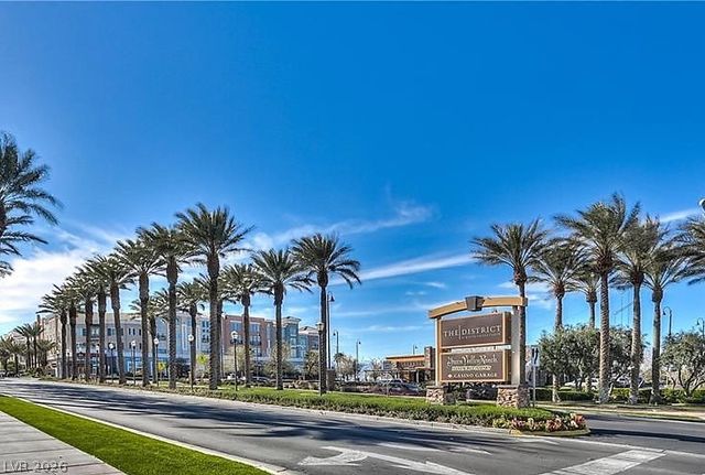 251 South Green Valley Parkway 4822, Henderson, NV 89012