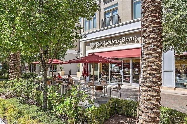 251 South Green Valley Parkway 4822, Henderson, NV 89012
