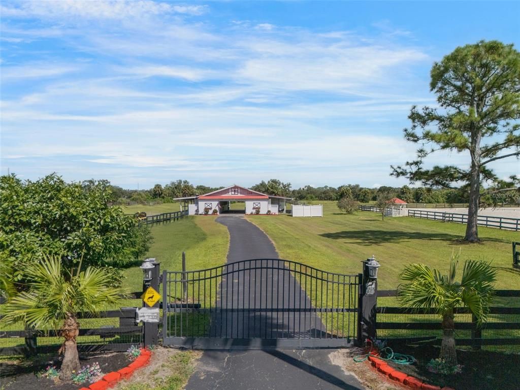 806 N JACKSON ROAD, Venice, FL 34292