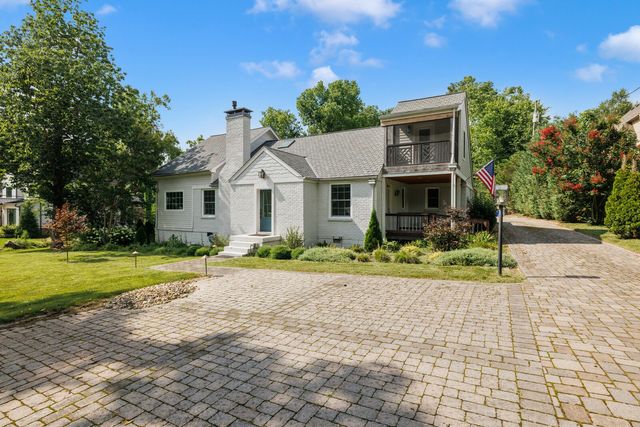 852 Battery Ln, Nashville, TN 37220