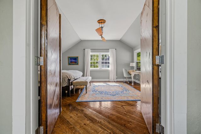 852 Battery Ln, Nashville, TN 37220