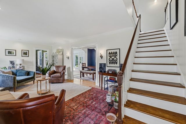 852 Battery Ln, Nashville, TN 37220