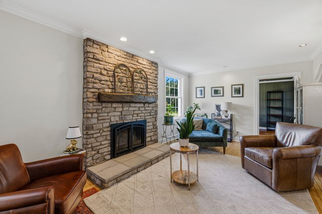 852 Battery Ln, Nashville, TN 37220