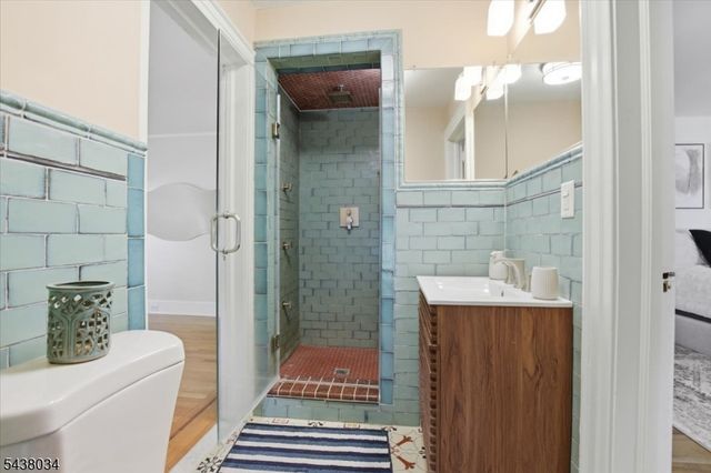 18 Burroughs Way, Maplewood Twp., NJ 07040